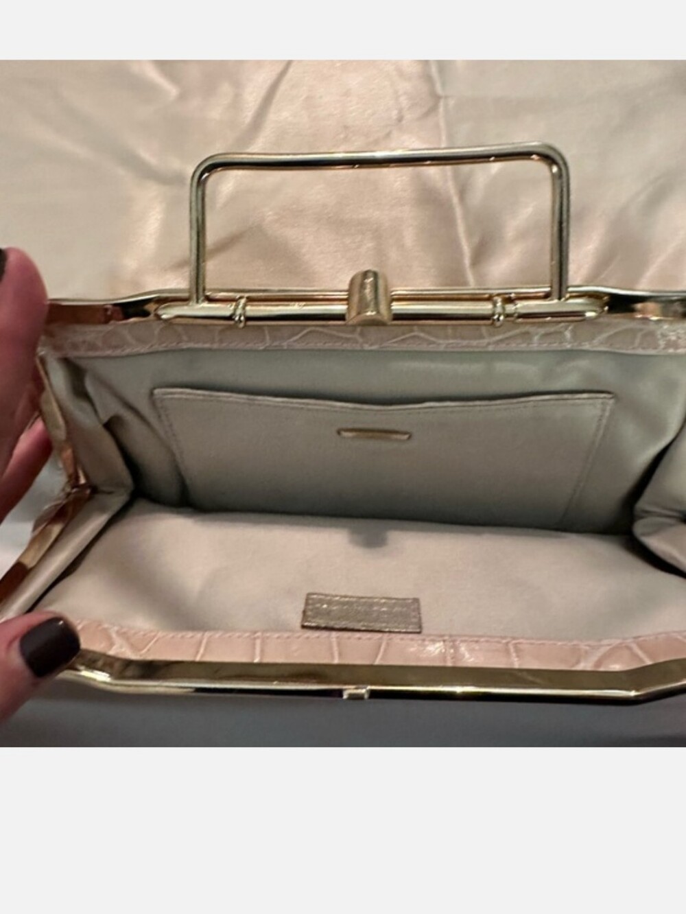Kate Spade - Picture 3 of 4